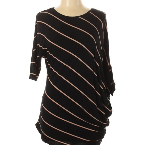 BCBGMAXAZRIA Striped Print Short Sleeve  Blouse